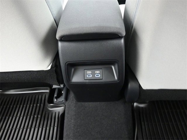 Used 2025 Toyota Corolla LE image 27