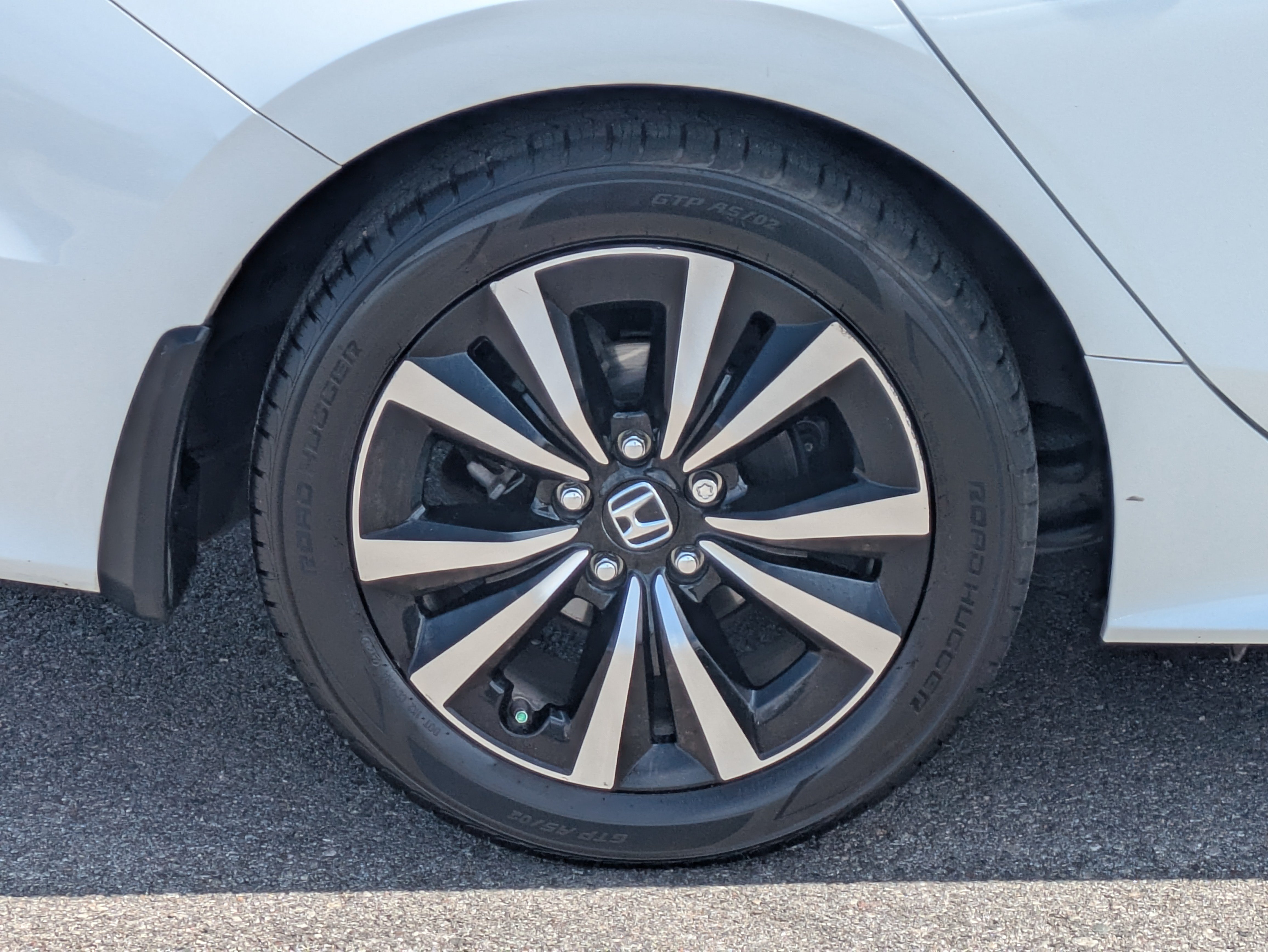 Used 2022 Honda Civic EX image 9