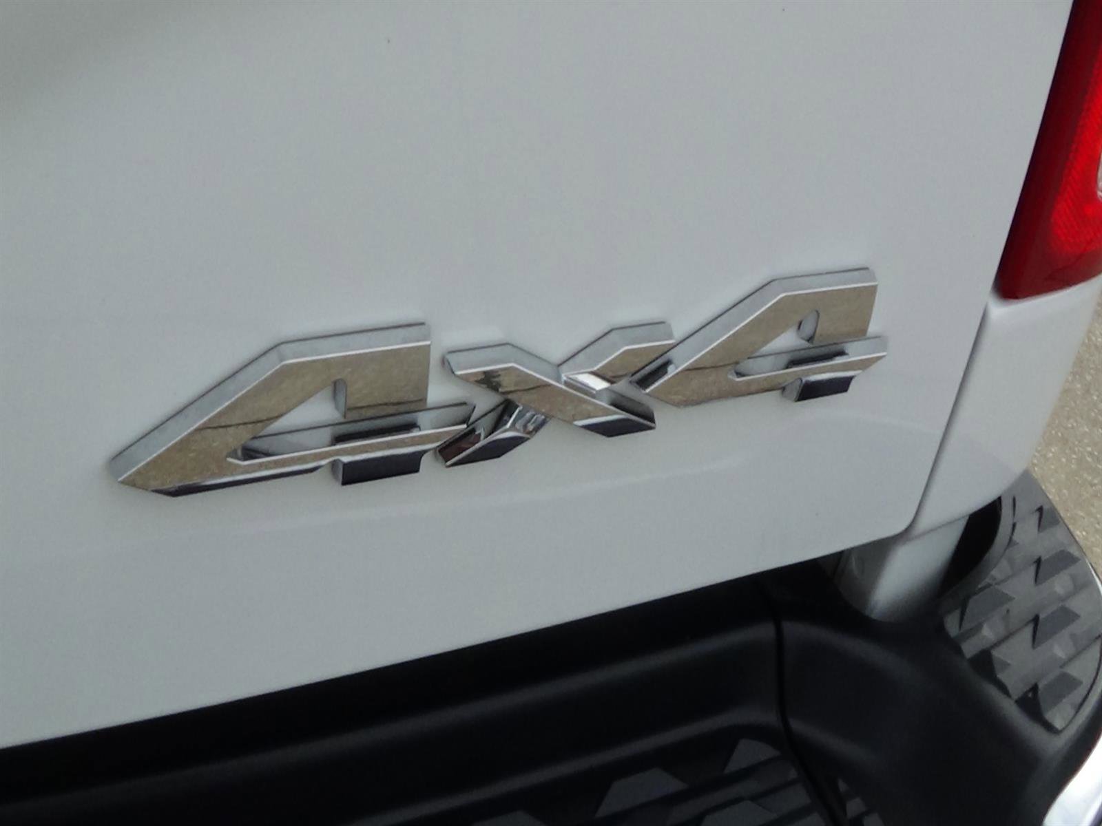 Certified 2024 RAM 2500 Tradesman w/ Chrome Appearance Group image 9