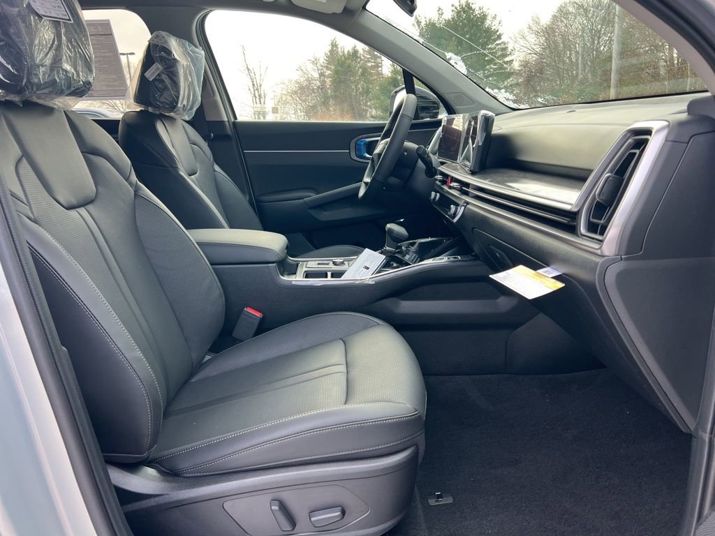New 2026 Kia Sorento X-Line EX image 16