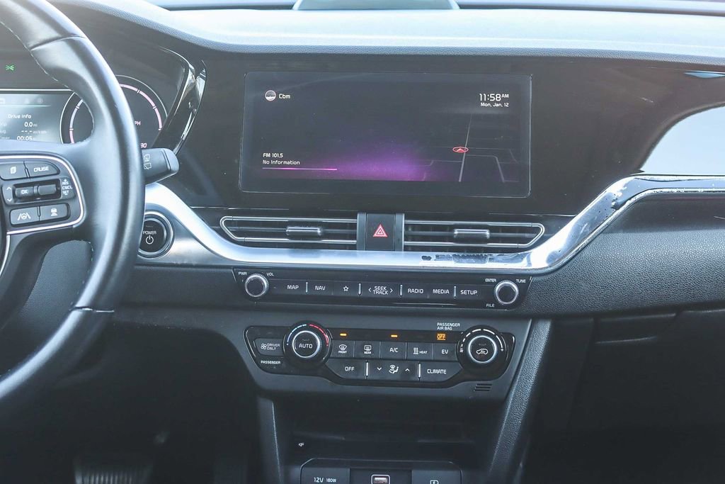 Used 2022 Kia Niro EX Premium image 18