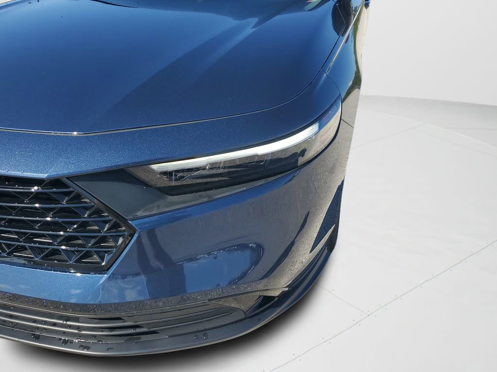 Used 2025 Honda Accord SE image 17