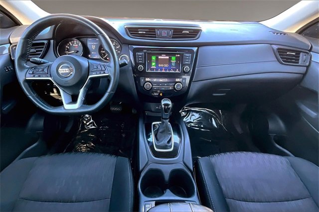Used 2018 Nissan Rogue SV w/ Premium Package image 7