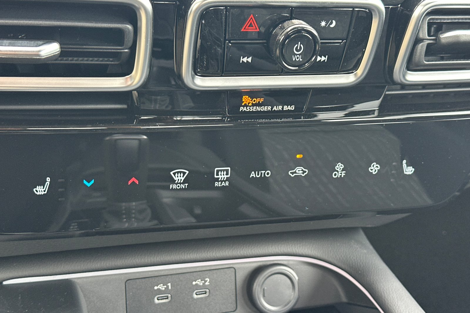 New 2026 Nissan Sentra SV w/ SV Convenience Package FWD image 19