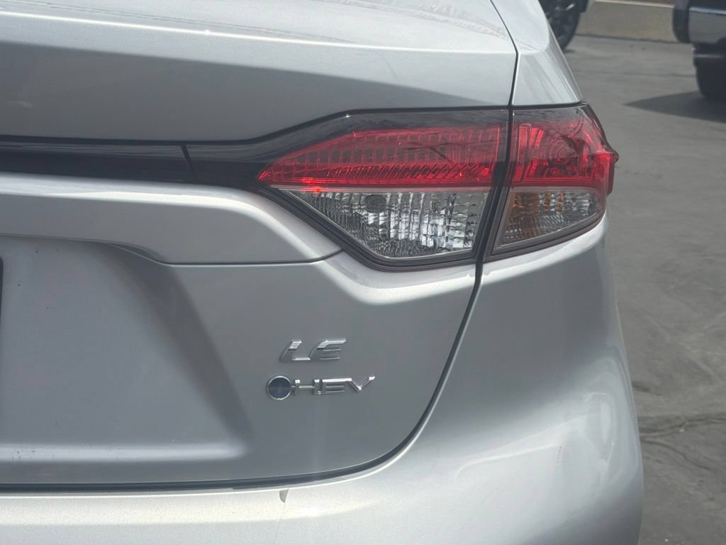 Certified 2025 Toyota Corolla LE w/ Carpet Mat Package (TMS) FWD image 15