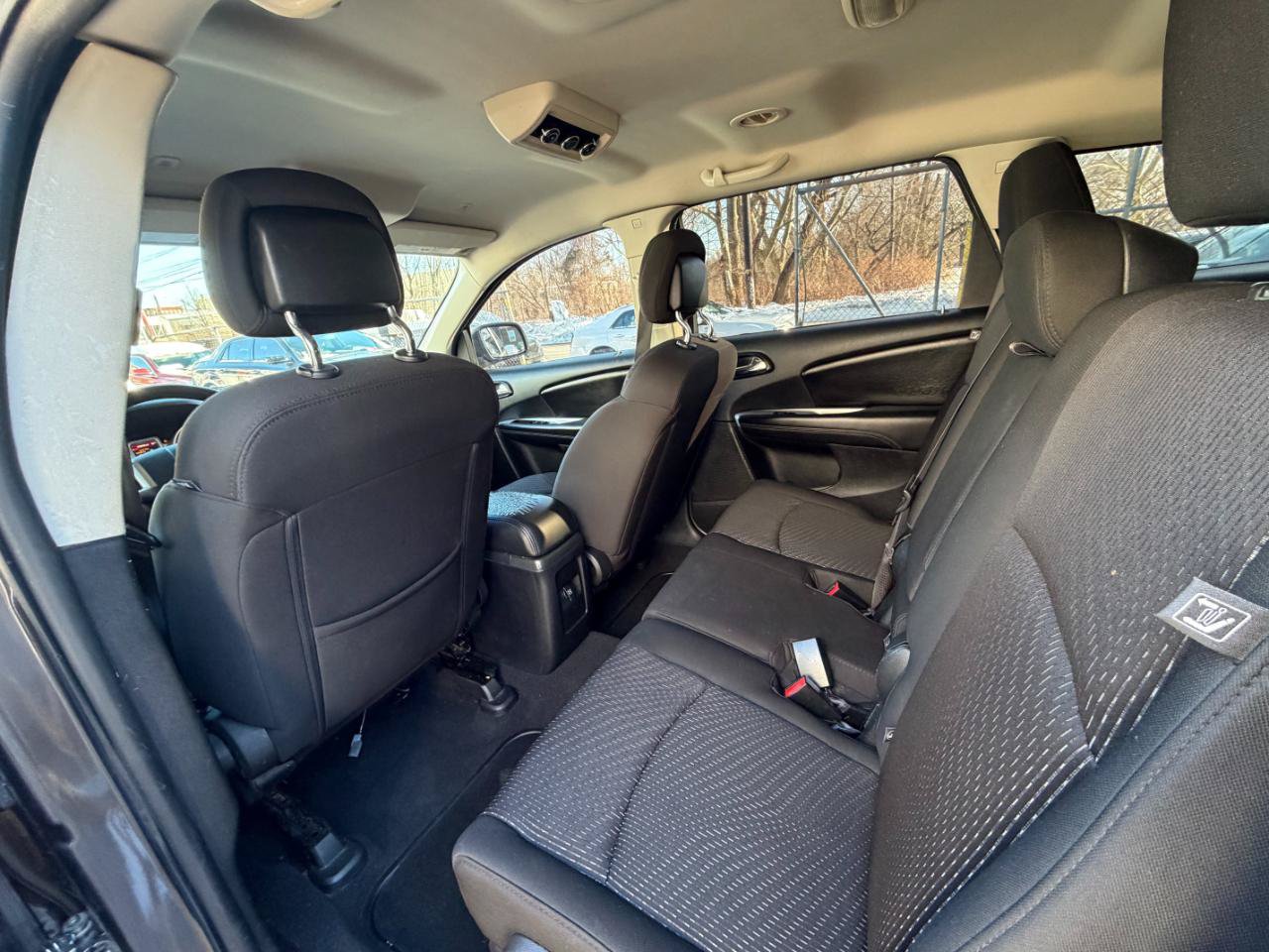 Used 2019 Dodge Journey SE w/ Connectivity Group FWD image 28