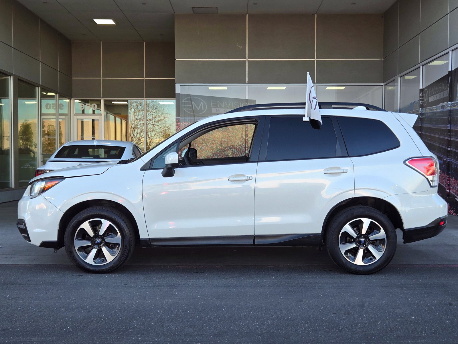 Used 2018 Subaru Forester 2.5i Premium AWD/4WD image 4