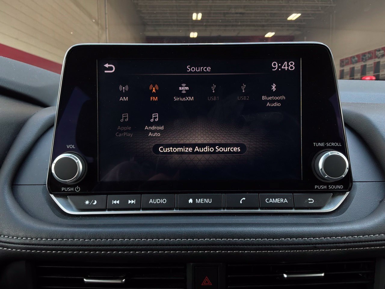 Used 2025 Nissan Rogue SV FWD image 33