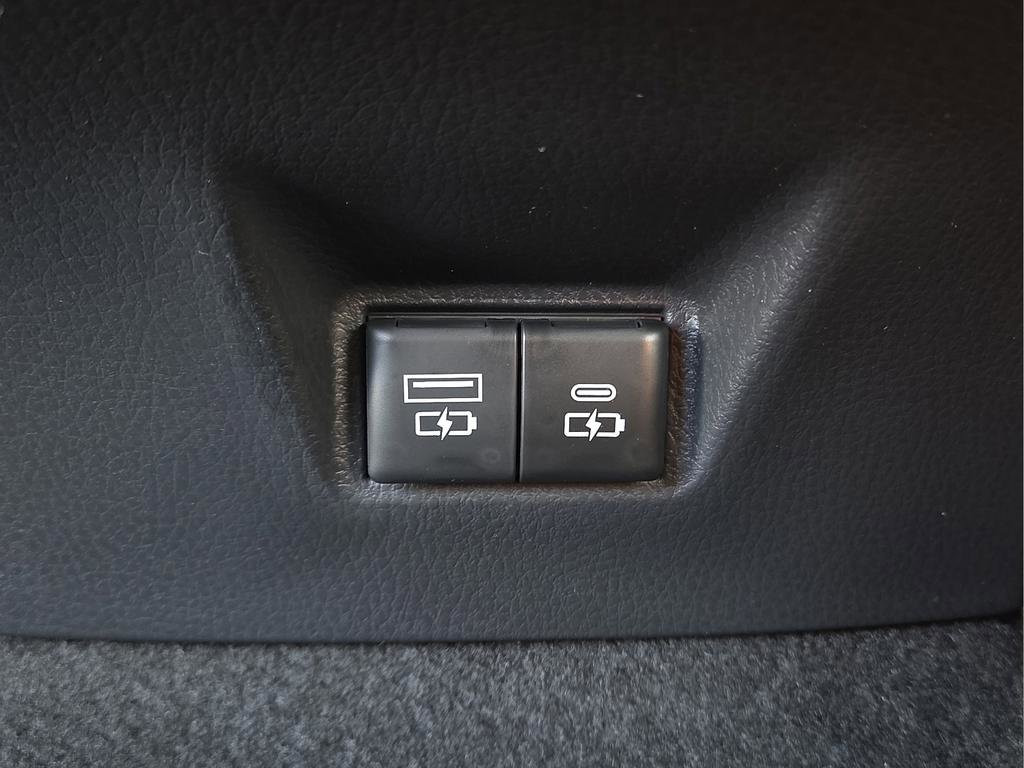 New 2026 Toyota Camry SE FWD image 16