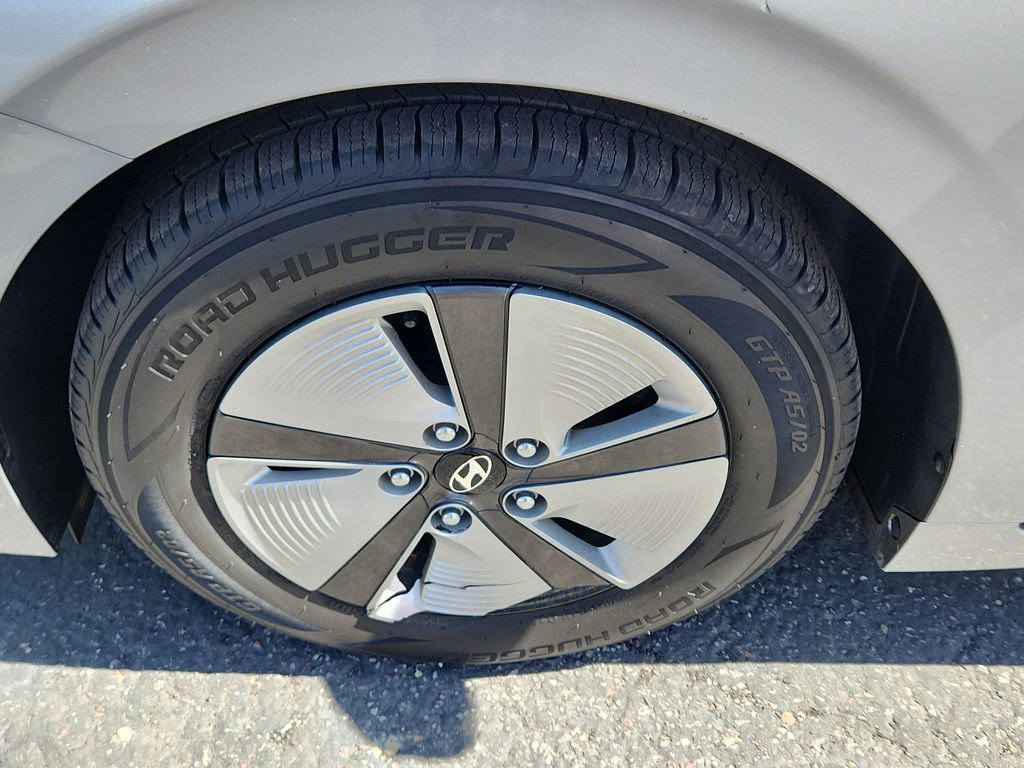 Used 2022 Hyundai Ioniq Blue image 17