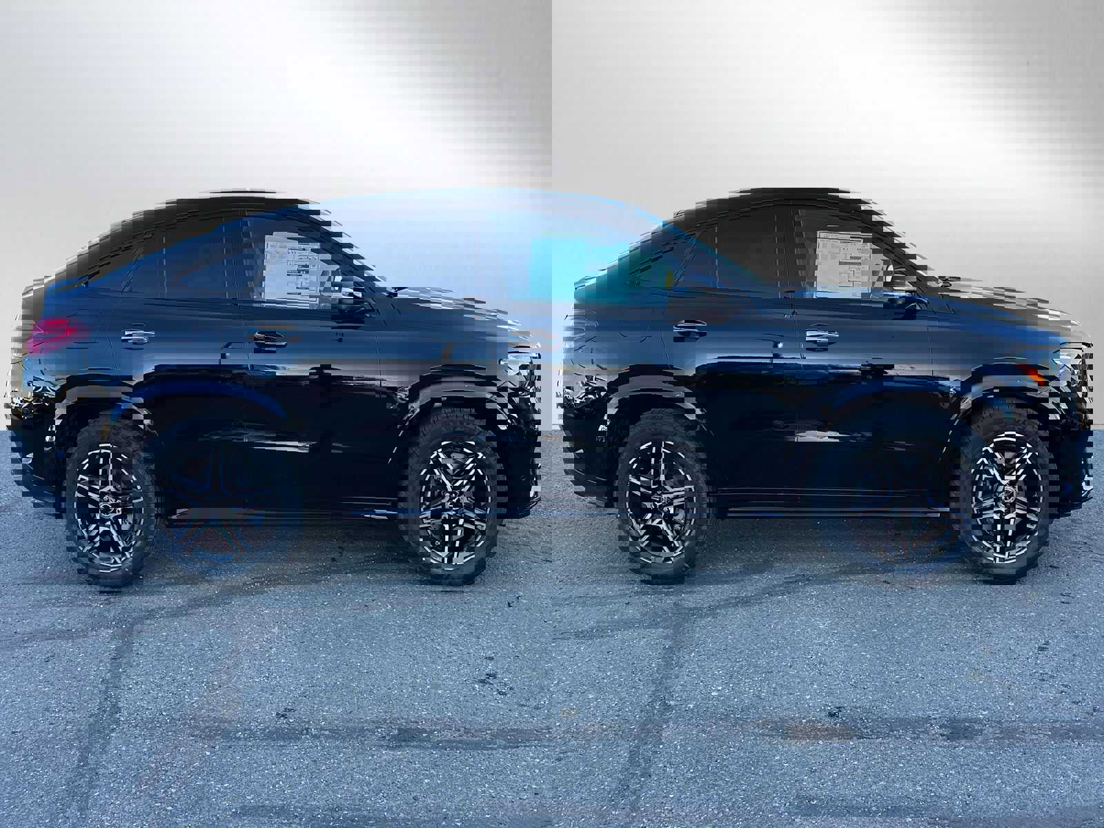 New 2026 Mercedes-Benz GLE 450 4MATIC Coupe image 2