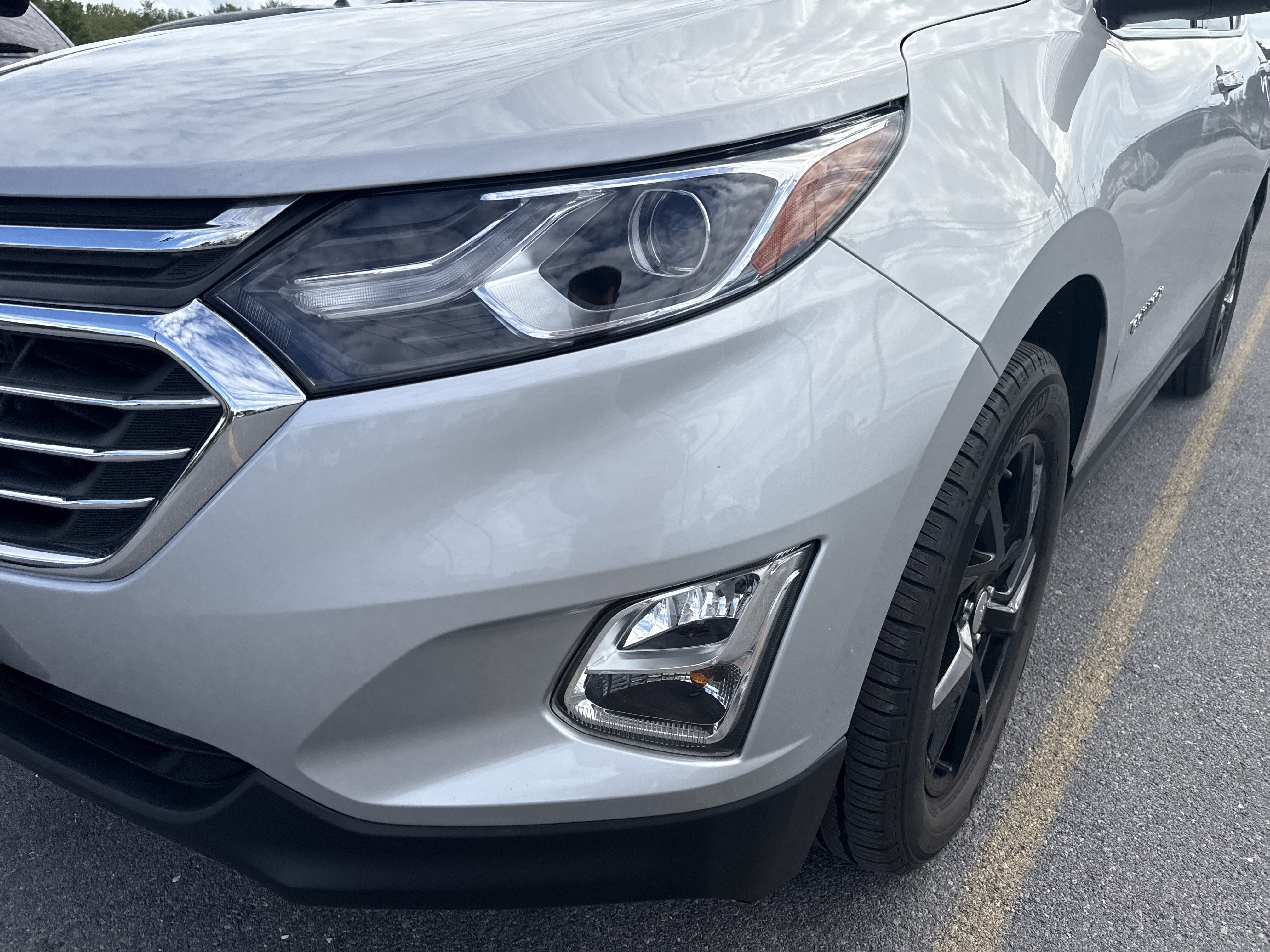 Used 2021 Chevrolet Equinox Premier AWD/4WD image 11