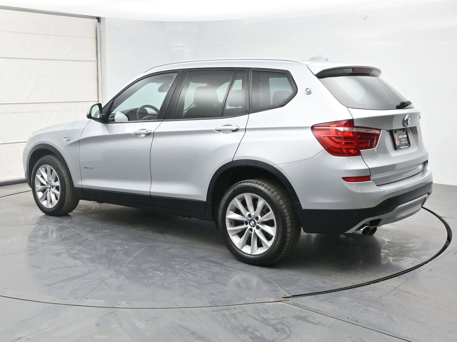 Used 2017 BMW X3 xDrive28i AWD/4WD image 21