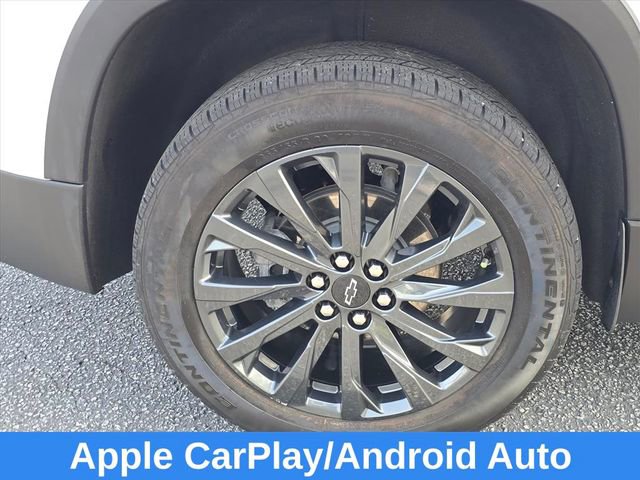 Used 2023 Chevrolet Traverse RS image 17