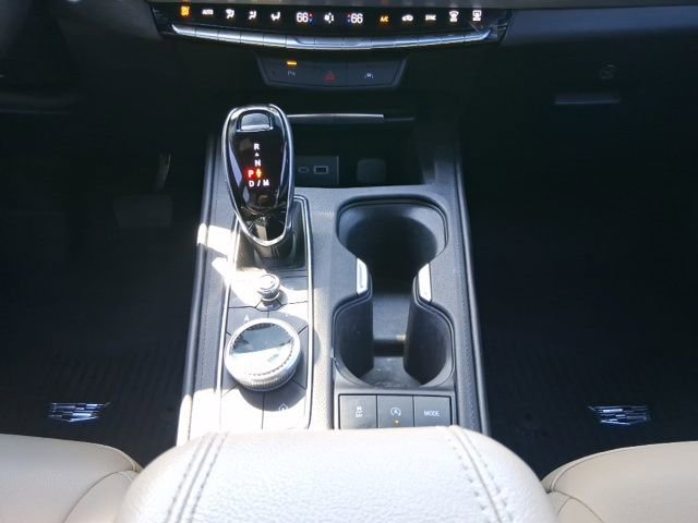 Used 2024 Cadillac XT4 Luxury w/ LPO, Floor Liner Package image 14
