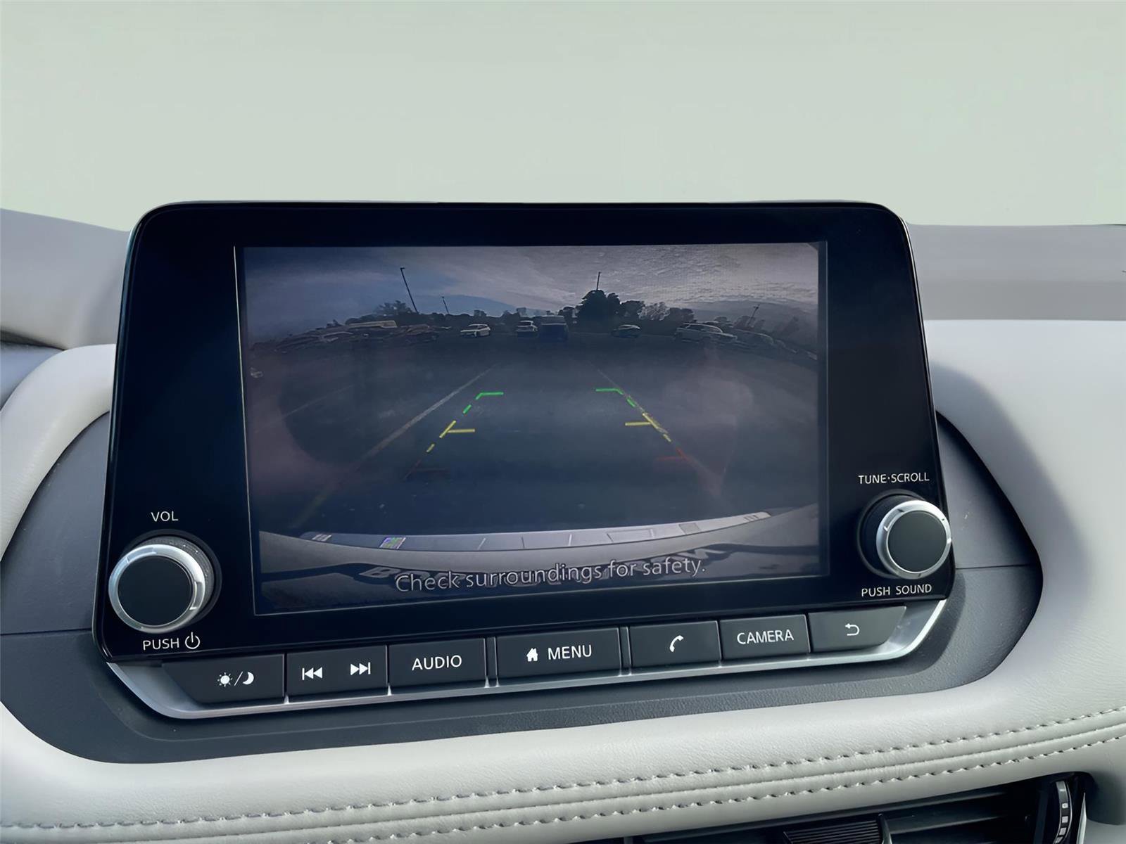 Used 2023 Nissan Rogue SV w/ SV Premium Package image 29