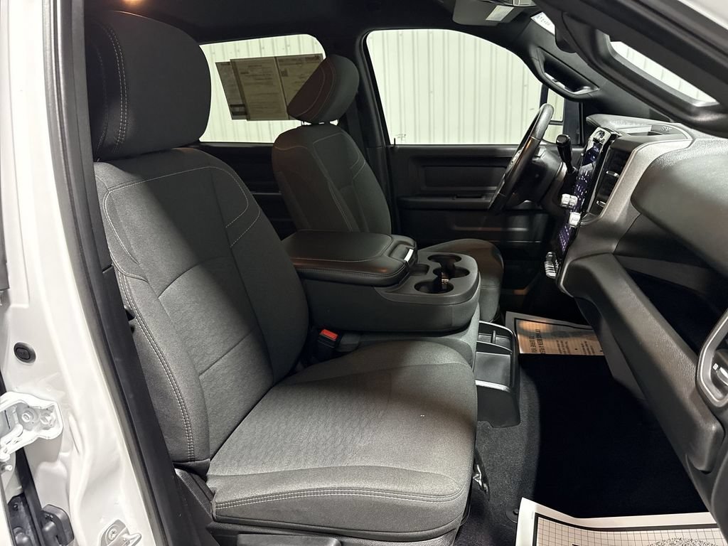 Used 2025 RAM 3500 Tradesman AWD/4WD image 29