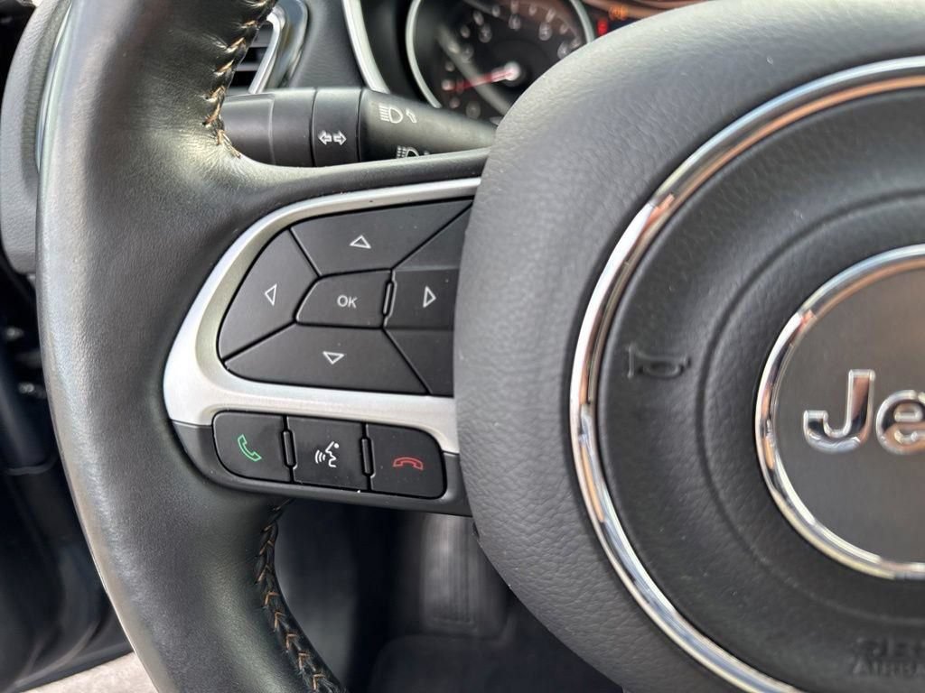 Used 2018 Jeep Compass Limited w/ Navigation Group AWD/4WD image 48