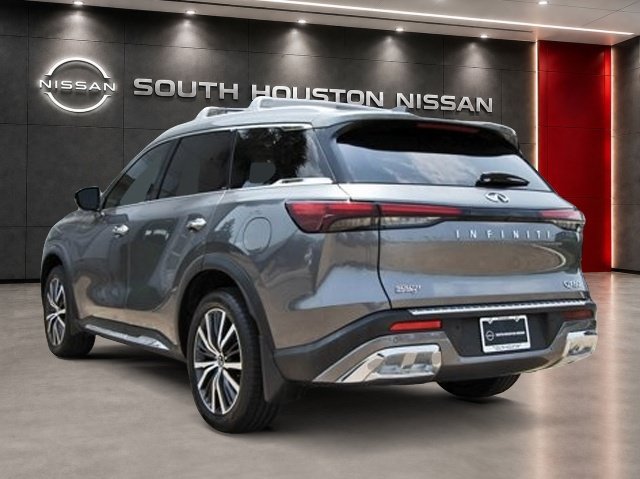 Used 2022 INFINITI QX60 Sensory w/ Cargo Package FWD image 3