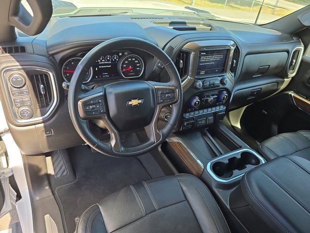 Used 2023 Chevrolet Silverado 2500 High Country w/ Z71 Off-Road Package image 16