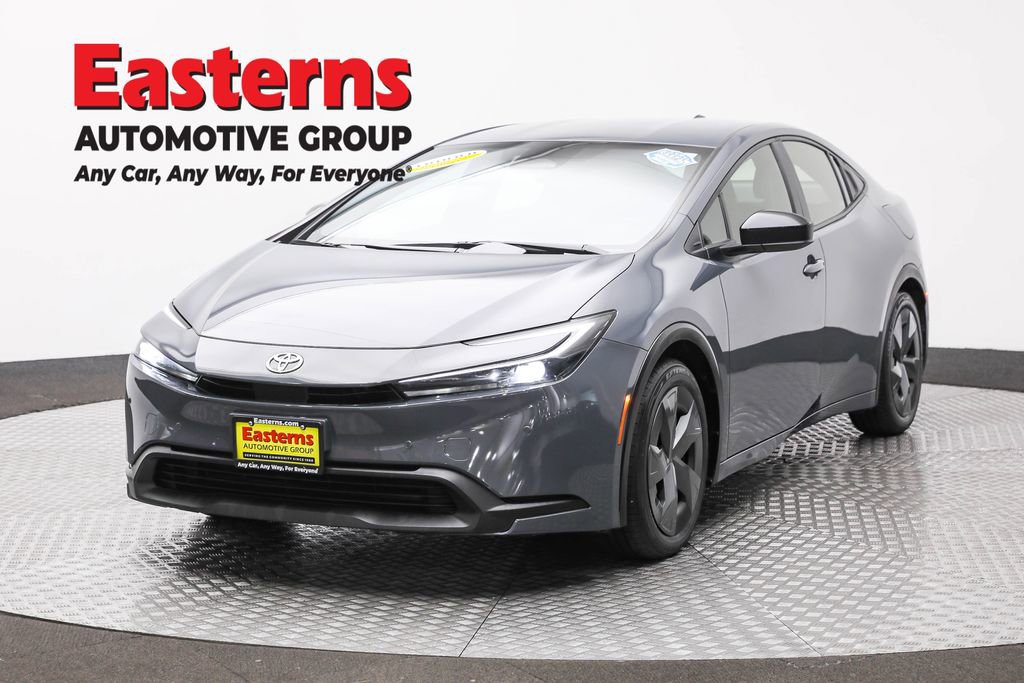 Used 2024 Toyota Prius LE