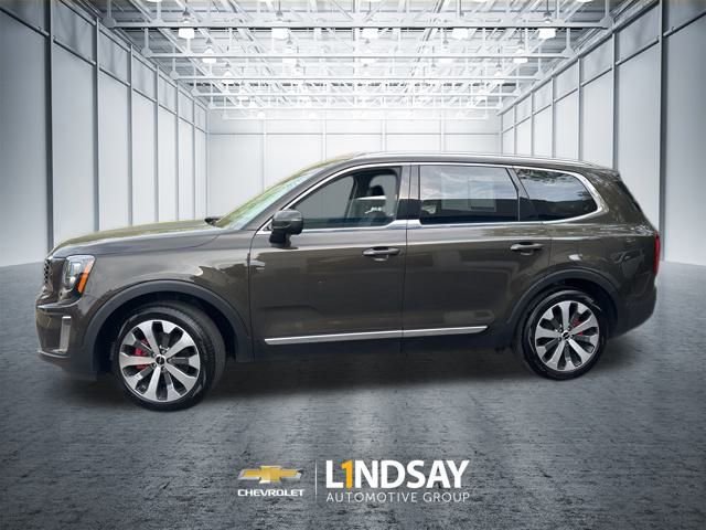 Used 2022 Kia Telluride EX w/ EX Premium Package image 25