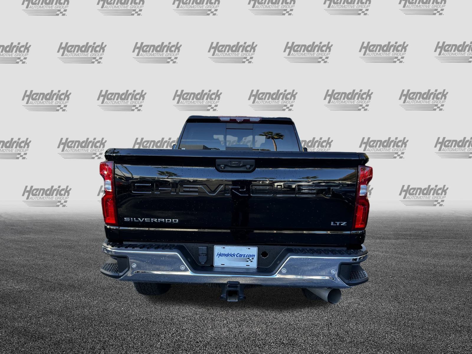 Used 2020 Chevrolet Silverado 2500 LTZ w/ LTZ Premium Package image 8