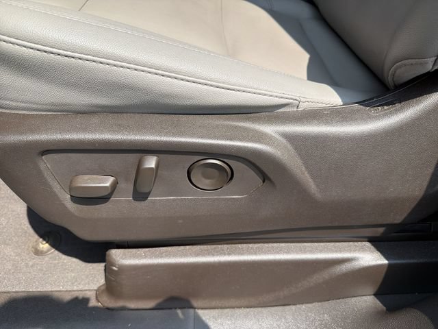 Used 2022 Chevrolet Tahoe LT AWD/4WD image 35