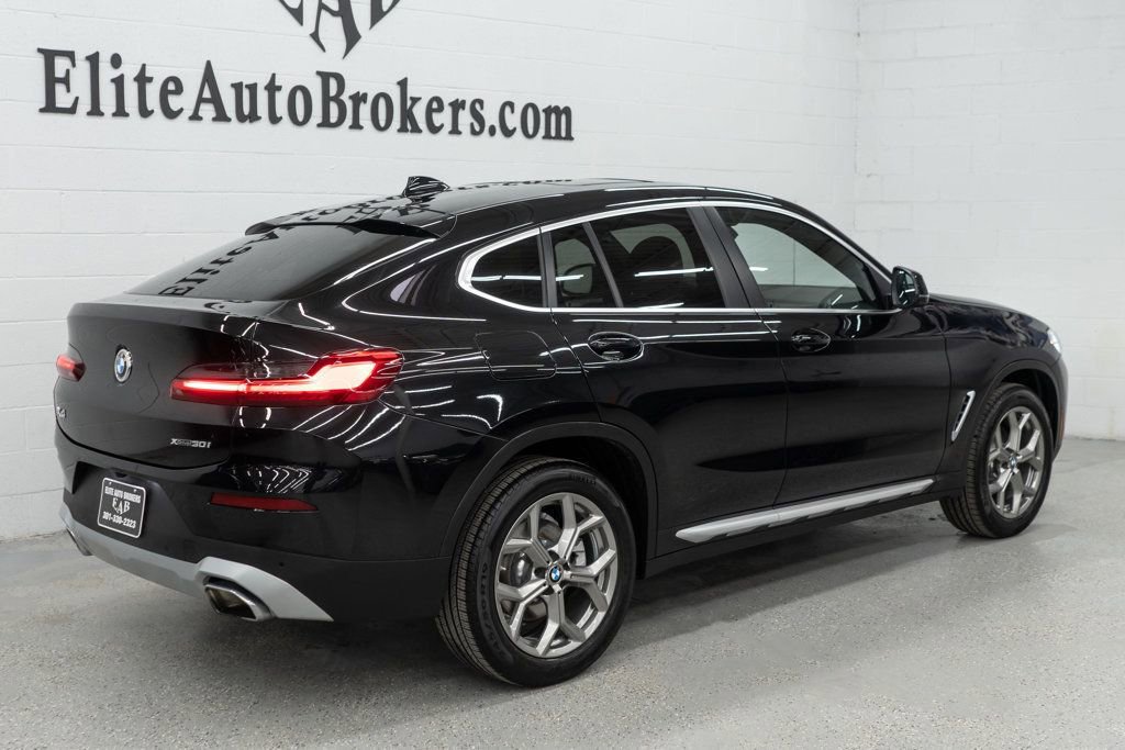 Used 2025 BMW X4 xDrive30i image 6