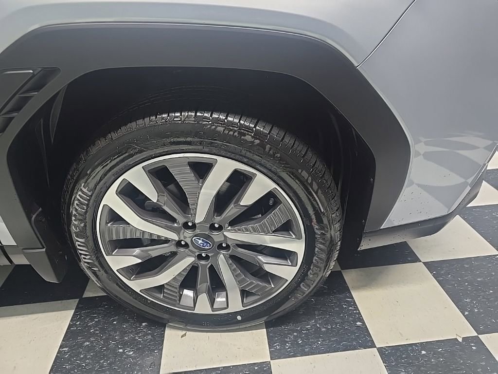 New 2025 Subaru Forester Touring w/ Protection Package AWD/4WD image 4