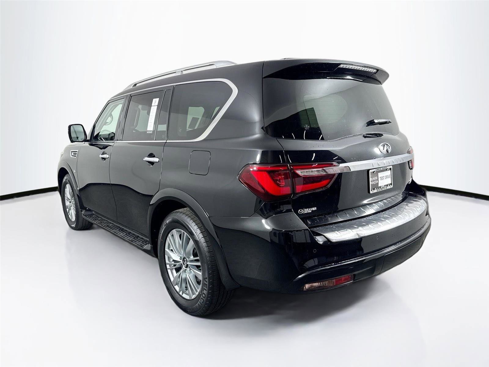 Used 2019 INFINITI QX80 Luxe AWD/4WD image 13