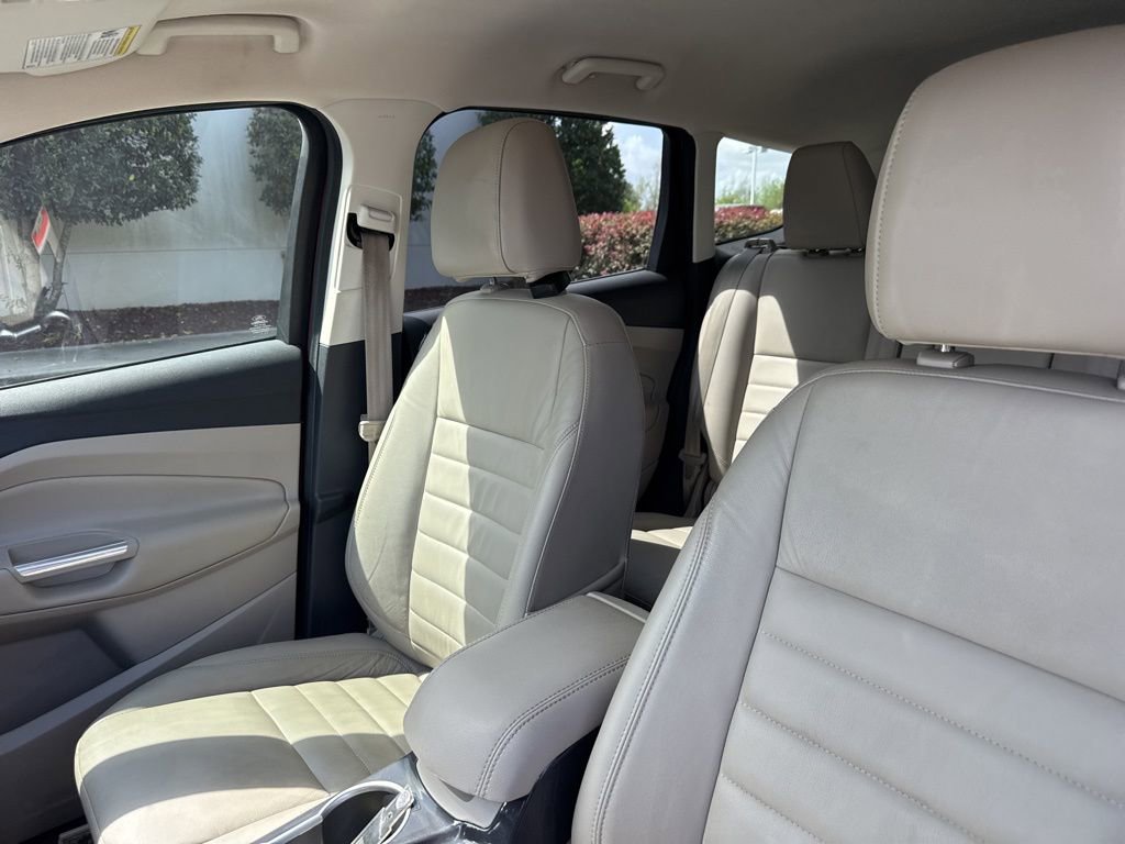 Used 2016 Ford Escape Titanium FWD image 24