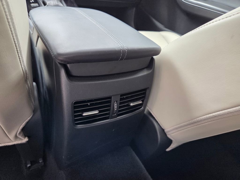 Certified 2024 MAZDA CX-30 AWD 2.5 S w/ Preferred Package image 8