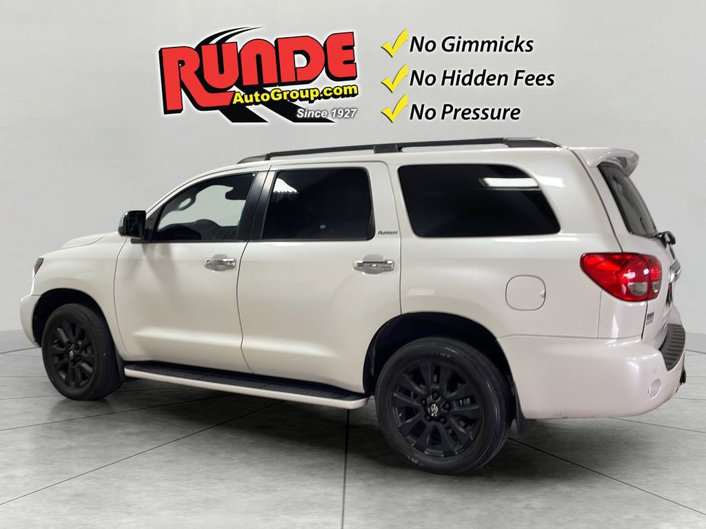 Used 2021 Toyota Sequoia Platinum AWD/4WD image 4