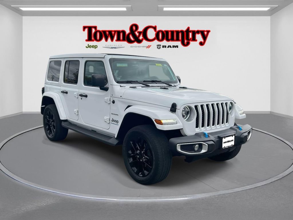 Used 2023 Jeep Wrangler Unlimited Sahara w/ Cold Weather Group image 1