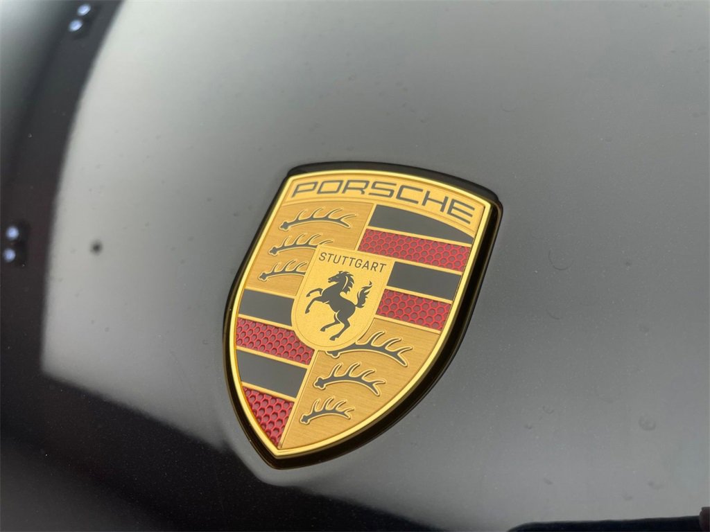 New 2025 Porsche Macan 4S Electric image 23