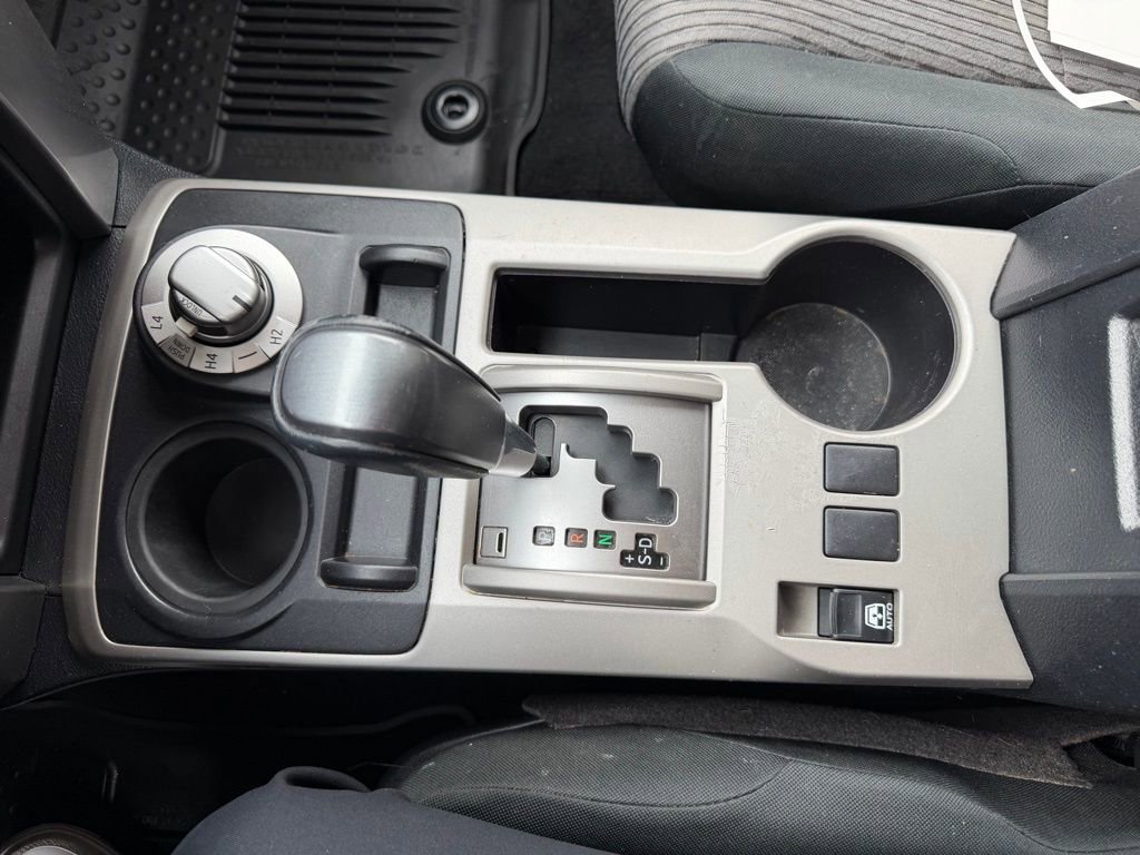 Used 2018 Toyota 4Runner SR5 image 17