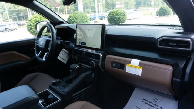 New 2026 Toyota 4Runner Limited AWD/4WD image 12