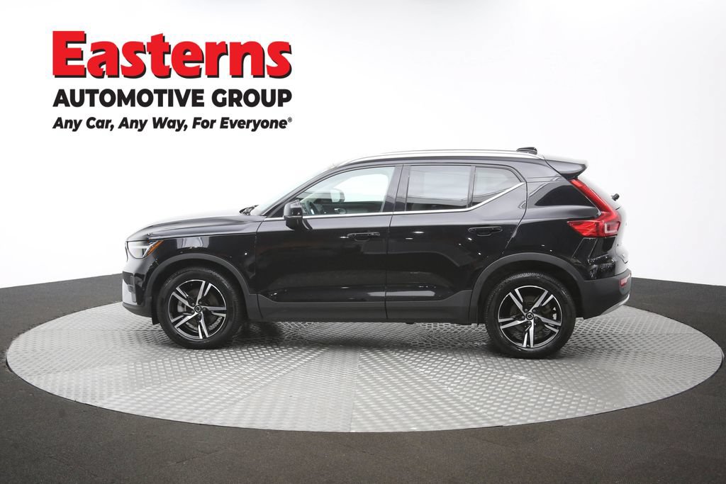 Used 2023 Volvo XC40 B5 Plus AWD/4WD image 61