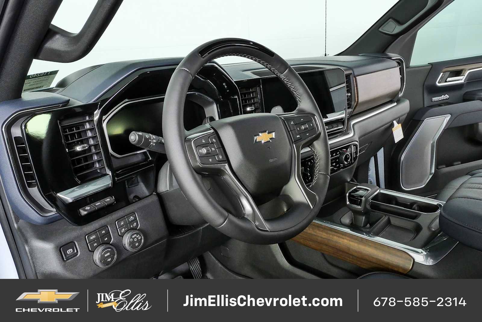 New 2026 Chevrolet Silverado 1500 High Country AWD/4WD image 5
