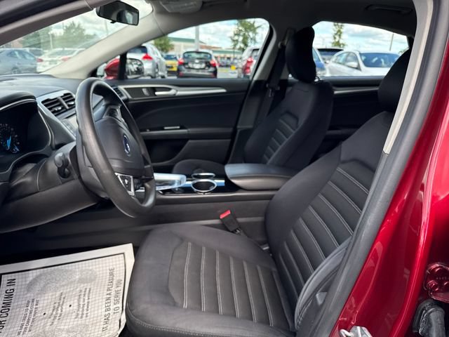 Used 2013 Ford Fusion SE FWD image 9