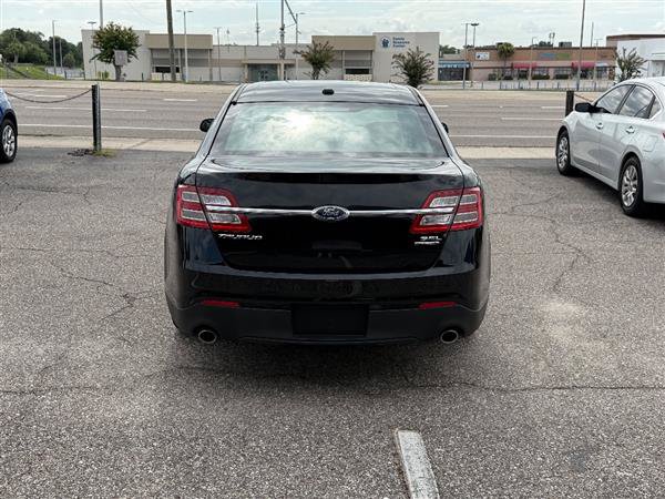 Used 2016 Ford Taurus SEL w/ Equipment Group 201A FWD image 3