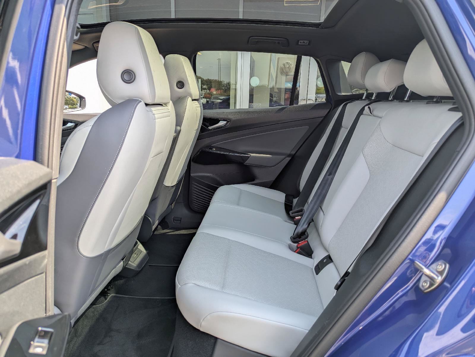 Used 2022 Volkswagen ID.4 Pro S AWD/4WD image 28