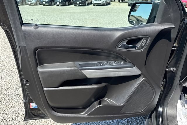 Used 2021 Chevrolet Colorado ZR2 w/ ZR2 Midnight Special Edition AWD/4WD image 19