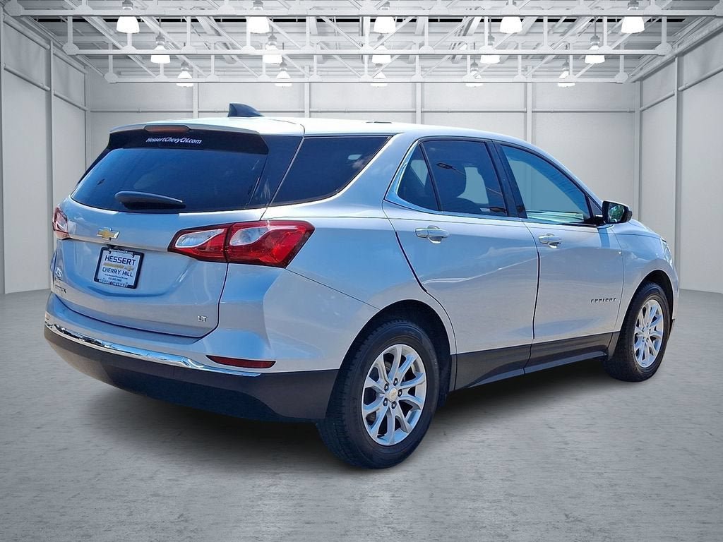 Used 2018 Chevrolet Equinox LT FWD image 5