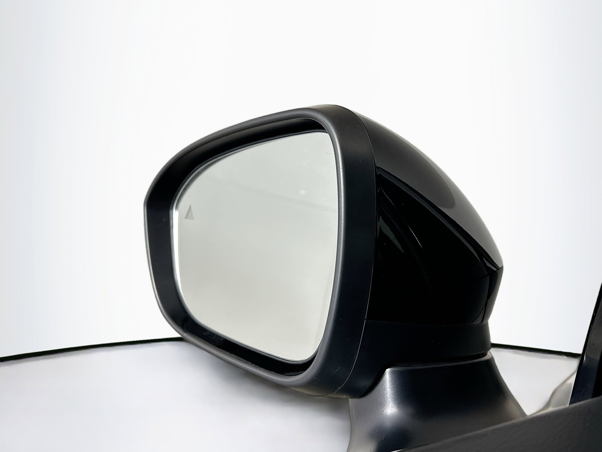 Used 2023 Nissan Ariya FWD image 16