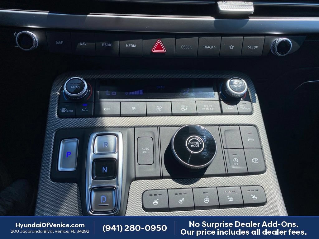 Certified 2025 Hyundai Palisade SEL FWD image 15
