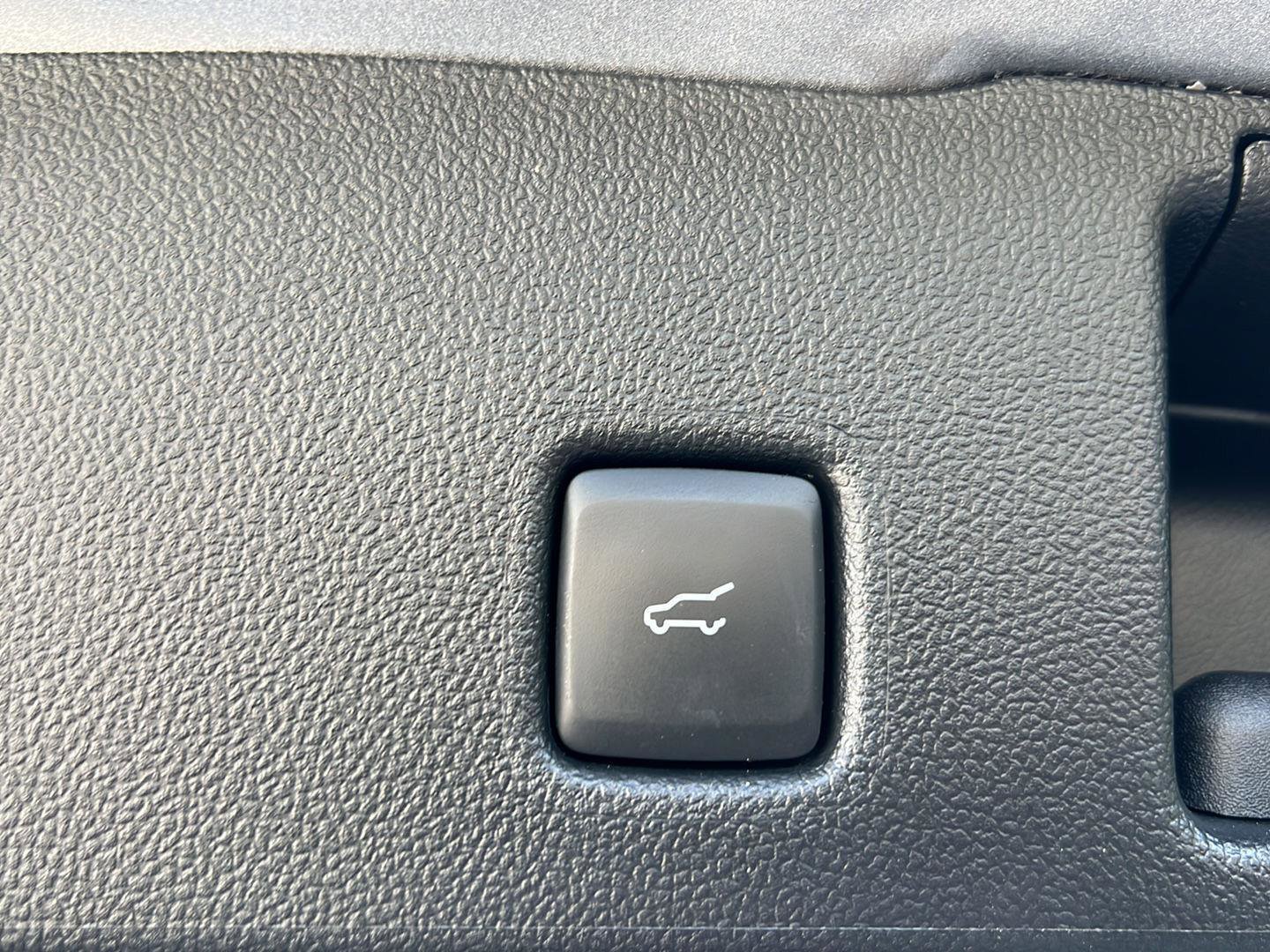 Certified 2024 Ford Escape Active image 34