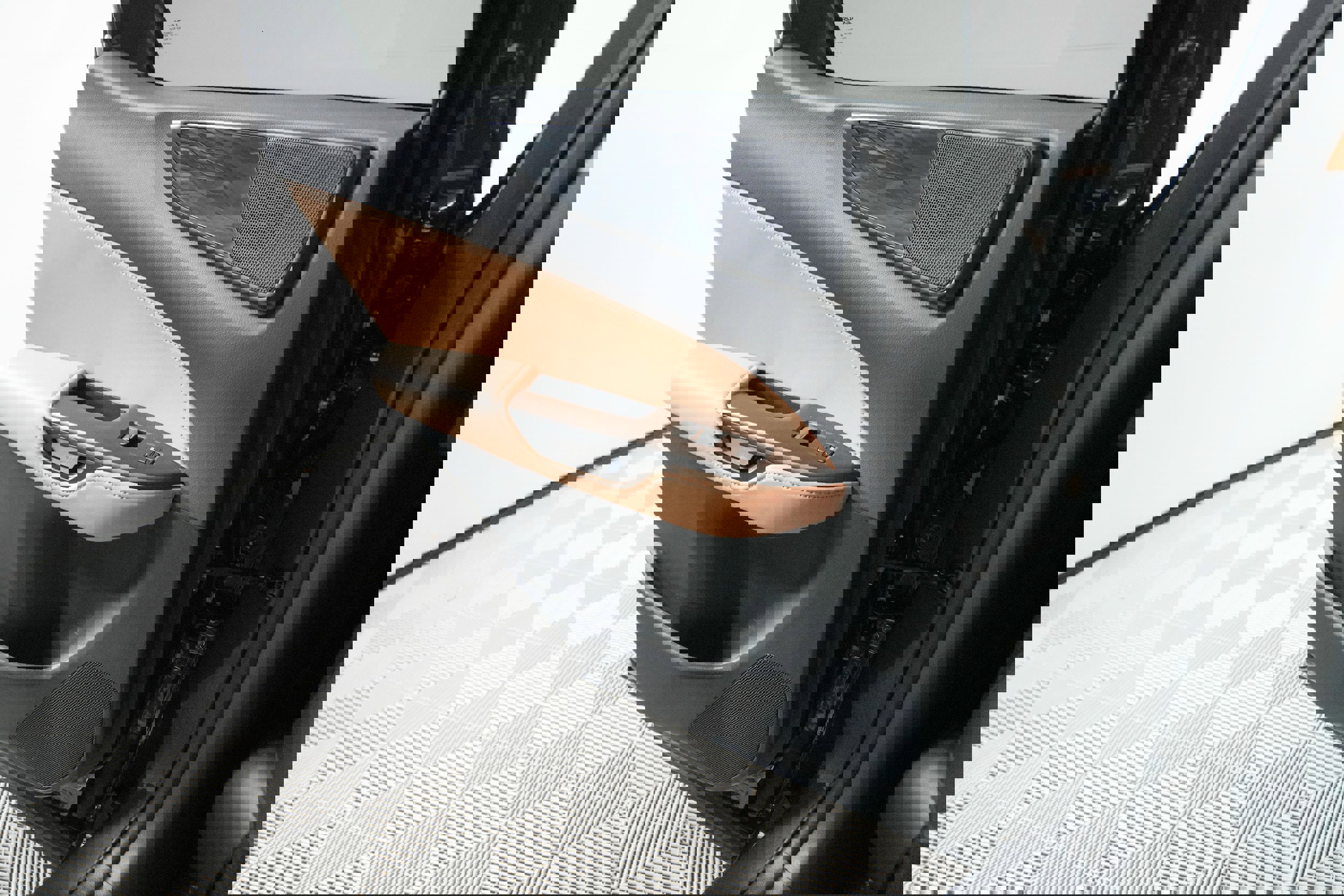 Used 2025 Lexus NX 350 AWD w/ Premium Package image 12