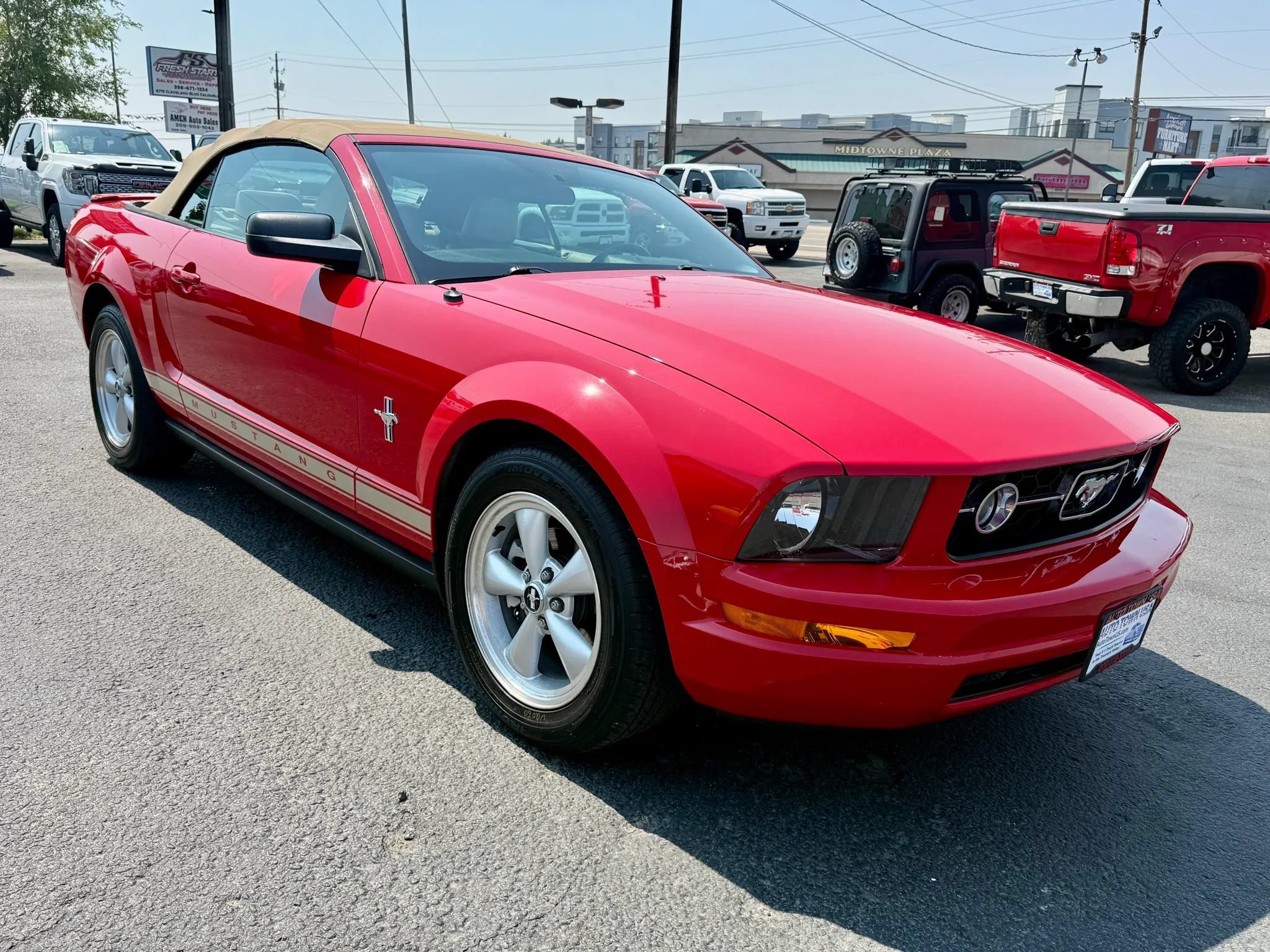 Used 2008 Ford Mustang Convertible RWD image 7